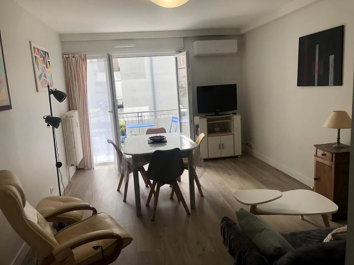 Apartament Appartement T3 58 M2, Le Republique, Centre-Ville, Climatise, Balcon Francja